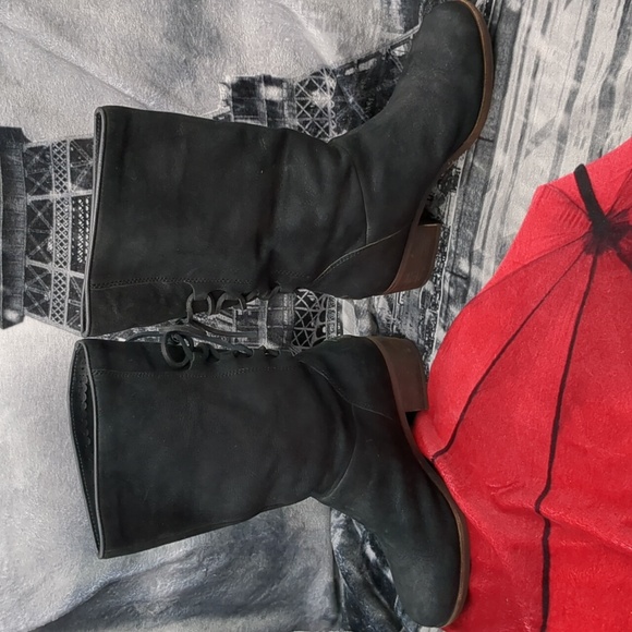 UGG Cary tie up corset boots size 8 - Picture 6 of 9